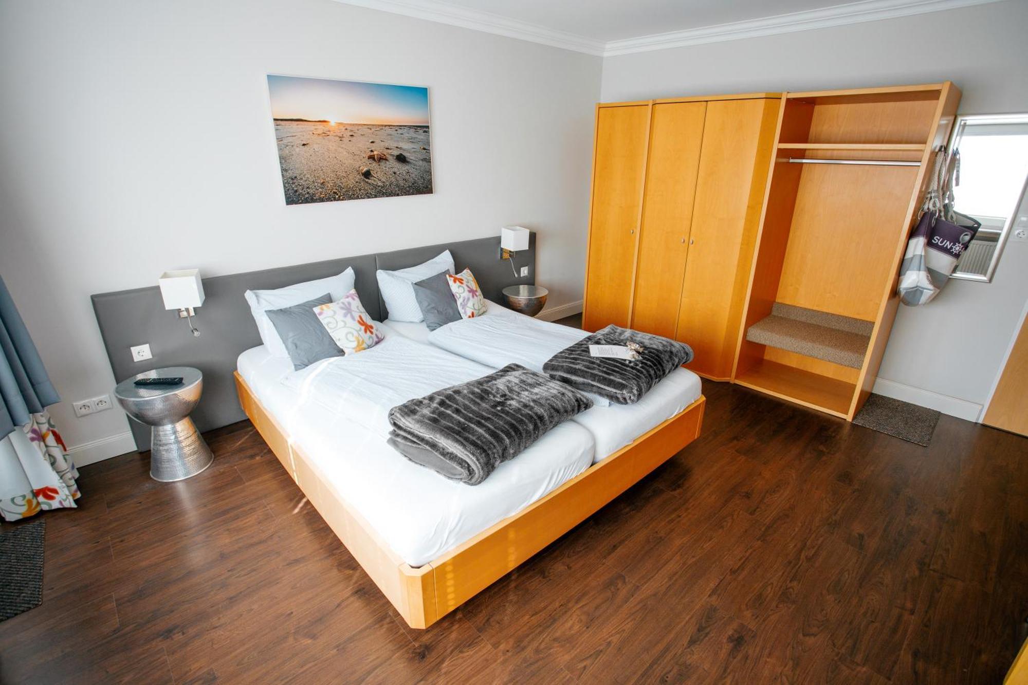 Pension Mai-Scholle Боркум Номер фото